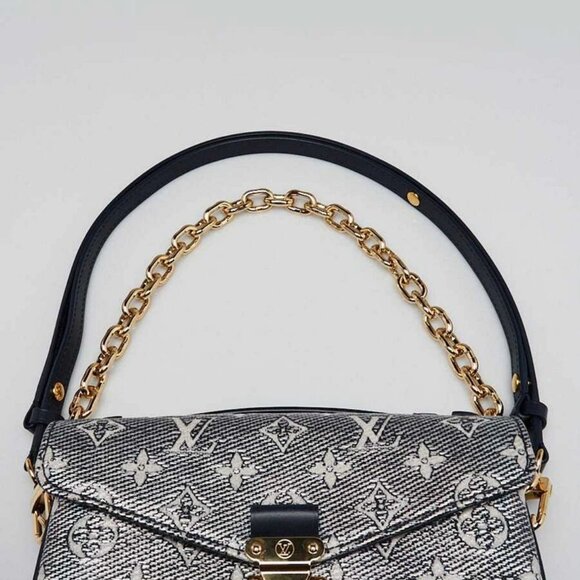 Louis Vuitton Blue/Silver Monoglam Canvas Pochette Metis East/West Bag - Picture 9 of 12